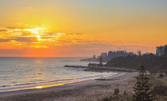Meridian Tower Kirra Beach