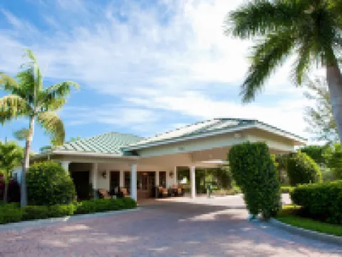 Royal West Indies Hotels in Grace Bay