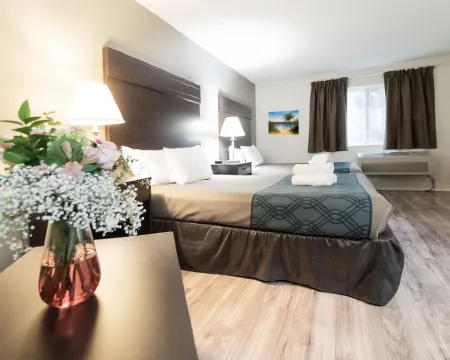 Ocean Star Inn Hotels in Sequim