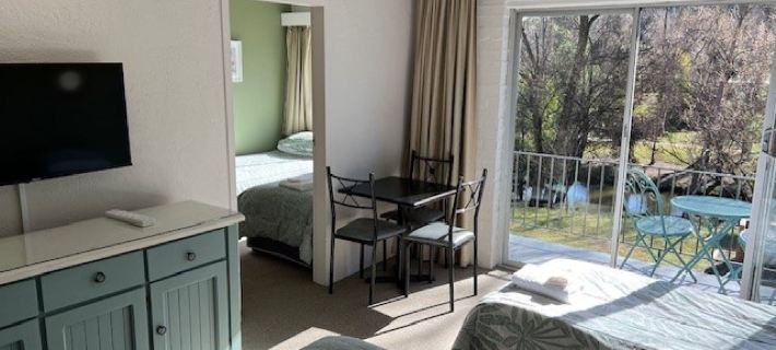 Riverbank Park Motel Hotel a Bright