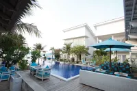 Ocean View Residence Hoteles en Tahunan