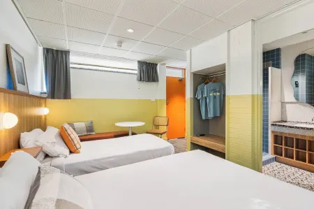 Brighton Hotel Отели рядом с достопримечательностью «Заказник Донна Филп»