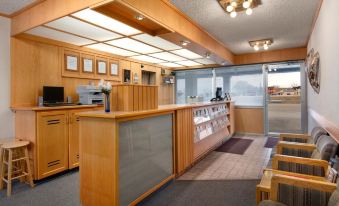 Skyview Motel