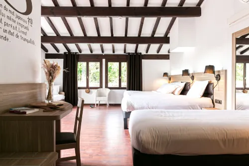 Hôtel du Pont Hôtels à : Saint-Pée-sur-Nivelle