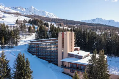 Résidence Pierre & Vacances le Belmont Hotels in Arc 1800