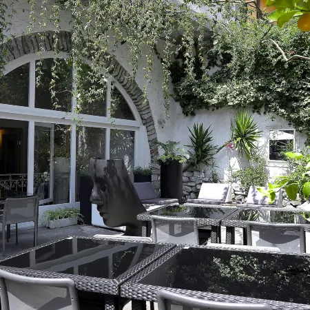 Caffè dell'Arte Boutique Rooms