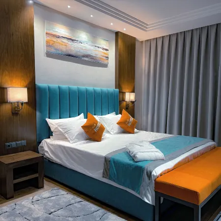 Club Hotel 777