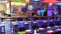 Street61 Apart Hotel - bar
