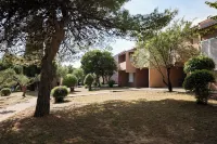 Apartments Medena Hotels in Seget Donji