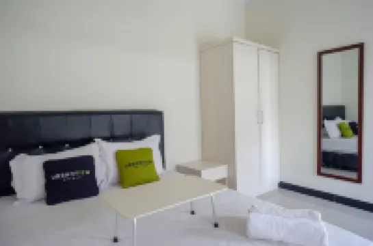 Urbanview Hotel Syariah Casa Azmya Yogyakarta by RedDoorz