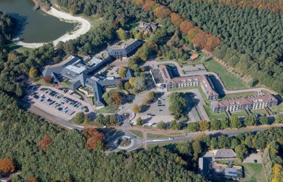 吉爾澤蒂爾堡凡德瓦克酒店