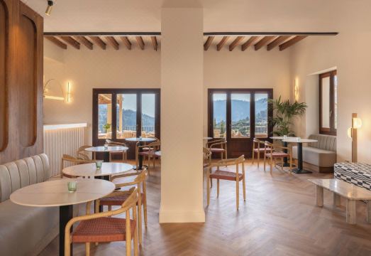 에스 프티 조식 테라스