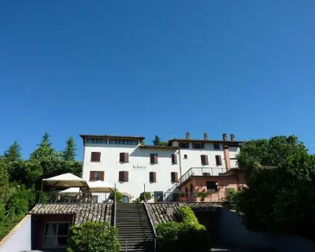 拉羅卡酒店 納爾尼酒店