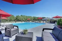 Blue Creek Inn Hotels in Lacey Township