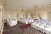 Alma Lodge Hotel Hotels in Marple