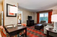 Homewood Suites by Hilton Long Island-Melville Hotels in Plainview