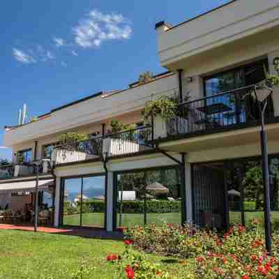Yachting Hotel Mistral Hotel Exterior