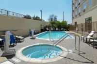 Holiday Inn Express & Suites PASADENA - LOS ANGELES by IHG - Pools