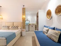 Dolphin Kastraki Studios Hotels near Agiassos Beach