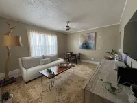 Apartment in St. Petersburg - Minutes from Downtown