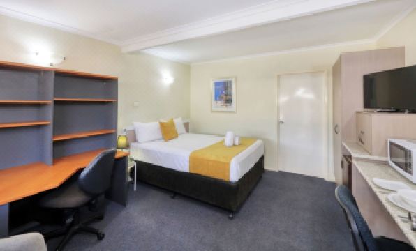Biloela Centre Motel & Steakhouse Restaurant - Housity