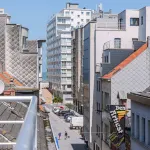 Huswell - Centrally Located Apartment with Sunny Terrace