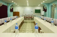 叢林野生動物園度假村