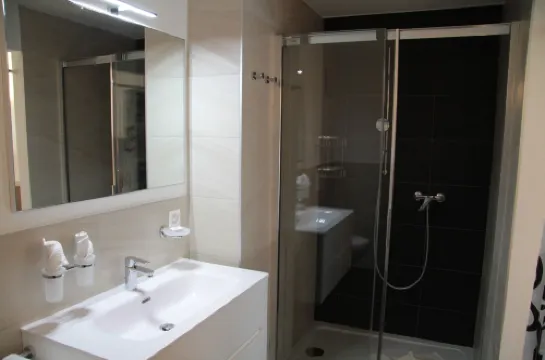 Therme 51° Hotel Physio & Spa Photos