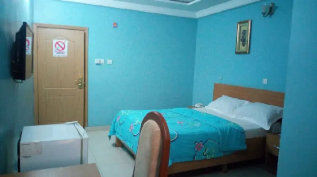 Mataan Hotel  Suites โรงแรมใน