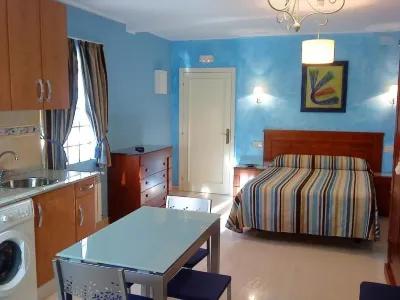 Hotel Alvaro Frente Palacio-Museo Selgas Các khách sạn ở Cudillero