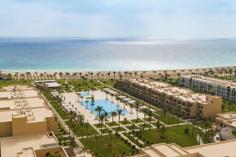 JAZ Oriental, Almaza Bay
