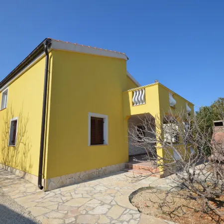 Apartment Boticki Hotels in Vir