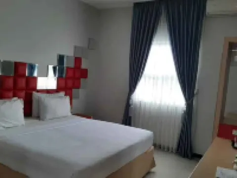Pondok Keluarga Osamaliki Hotels in Sidorejo