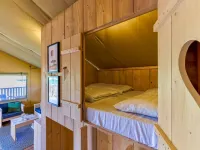 Safari Lodge by IJsselmeer Lake