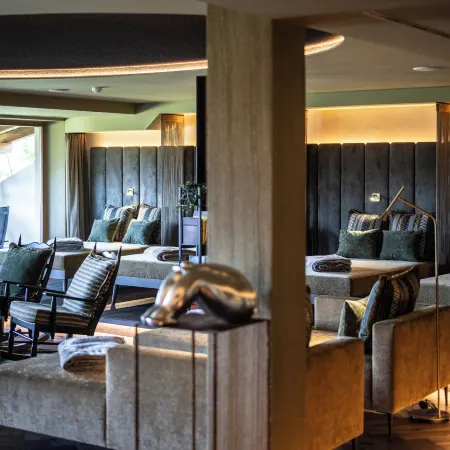 Hotel Emmy - Five Elements