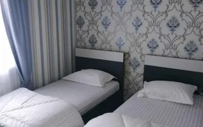 Gefin Home Stay Hotel dekat Jam Gadang Bukittinggi
