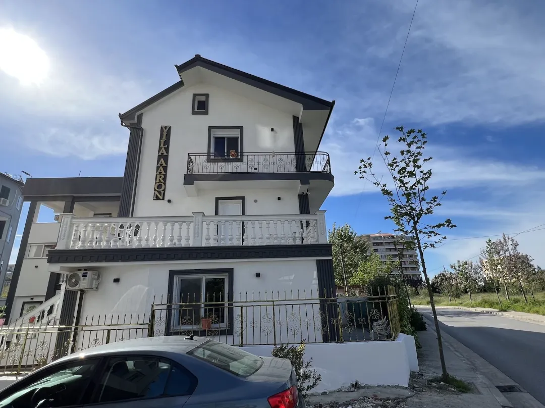 Vila Aaron - Durrës