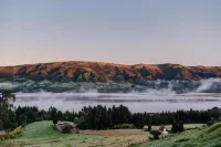 Neusa Hills Glamping Hotels in Tausa