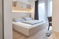 Bader Apartments Gmbh Hotels in UnterschleiBheim