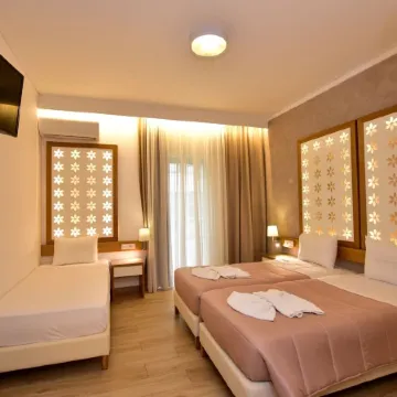 Hotel Aghas Paleochora