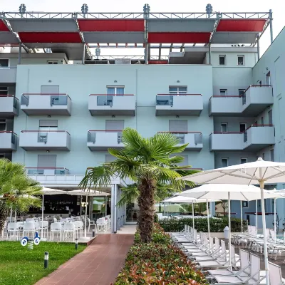 Domino Suite Hotel Jesolo Hotel in zona BELMONDO VIAGGI E  TURISMO
