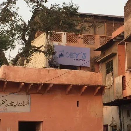 Joey's Hostel Agra