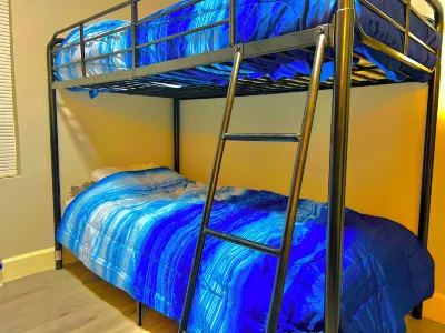 Haystack Hostel  호텔