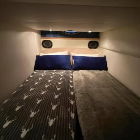 Romantic 3Beds Yacht Escape on Thames