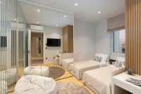 Designer Luxury Villa With Pool & Private Beach Access - Zadar Hotels in Turanj