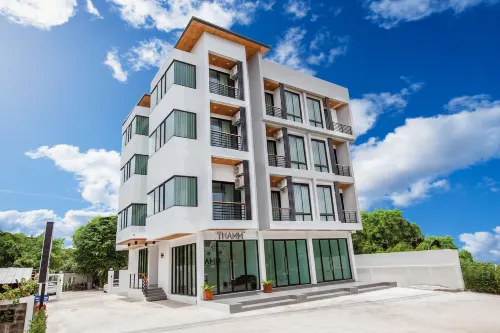 THAMM Residence - parkir