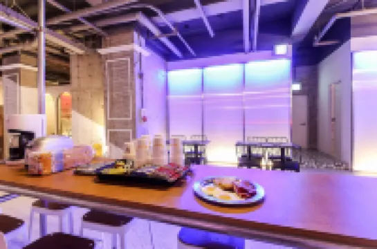 裘裡尤吉烏特順天飯店