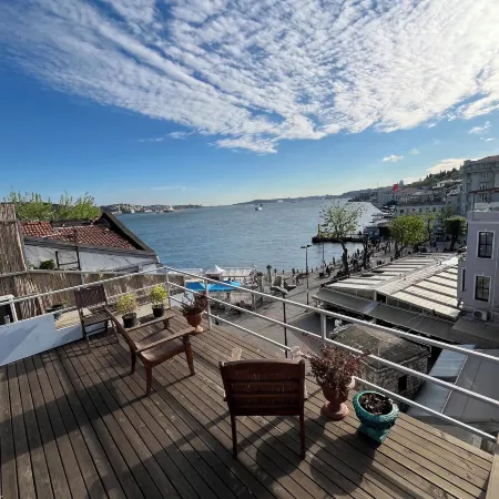 Levant Pension de Luxe