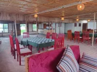 ngirisi hill silverback  lodge-bwindi Hotels in Kinkiizi