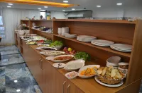 Marka Hotel - Aamiainen